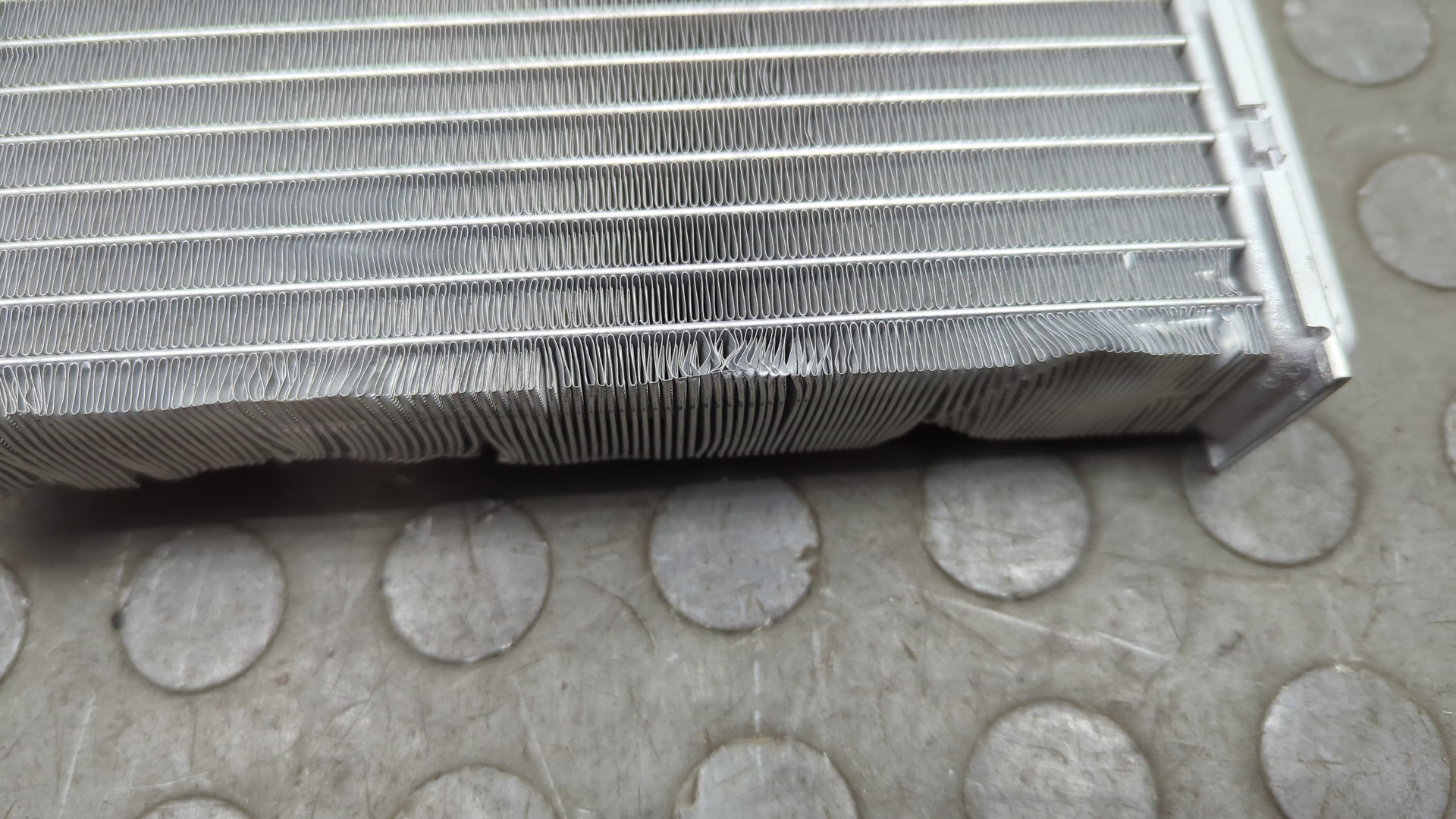 Радиатор отопителя