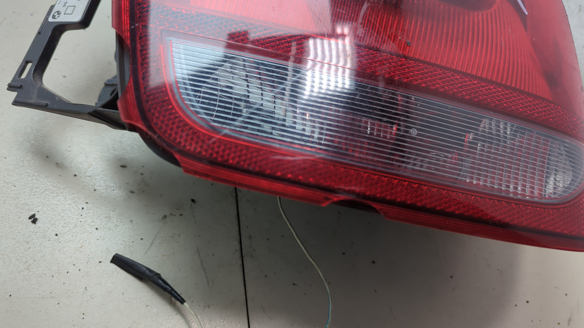 Фонарь задний правый