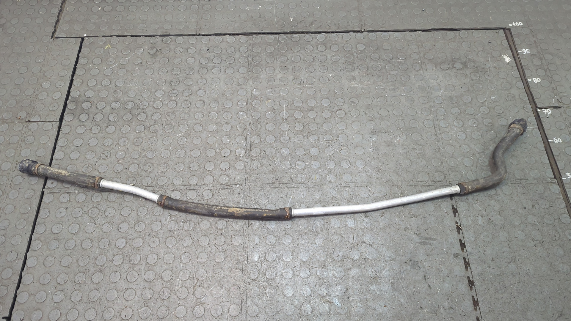 Шланг системы охлаждения