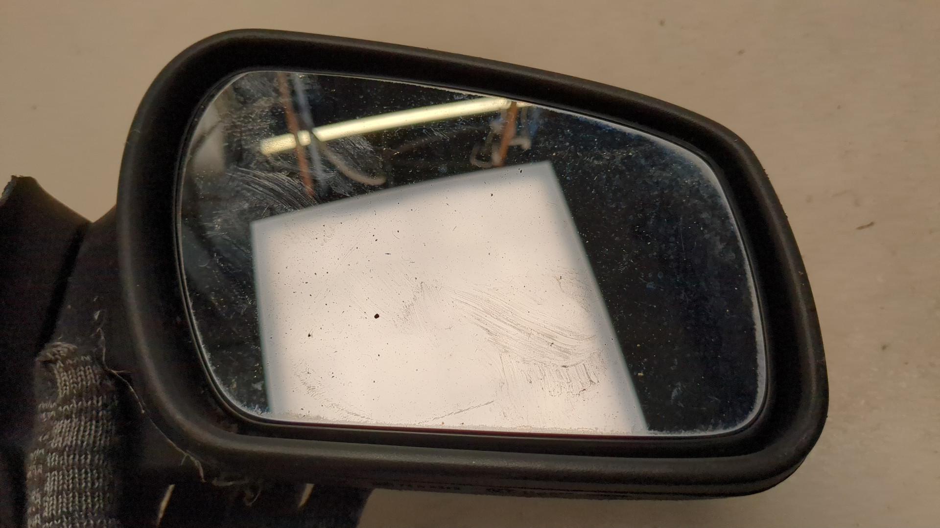 Зеркало правое электрическое