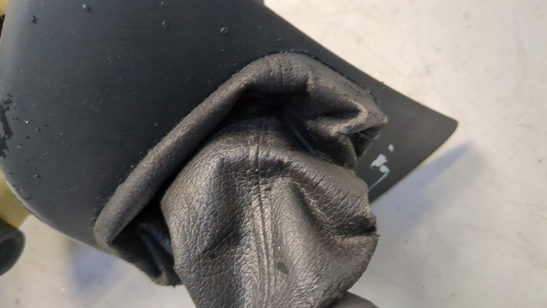 Кулиса МКПП / АКПП