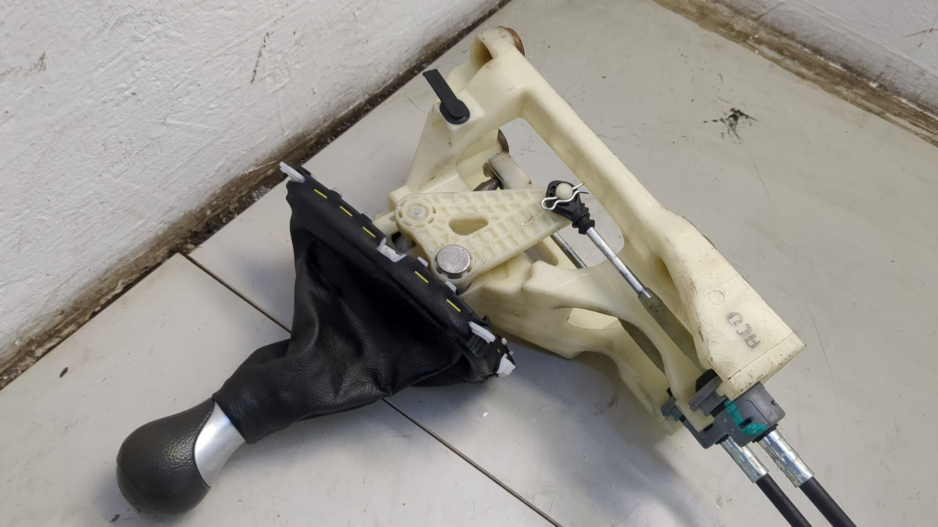 Кулиса МКПП / АКПП