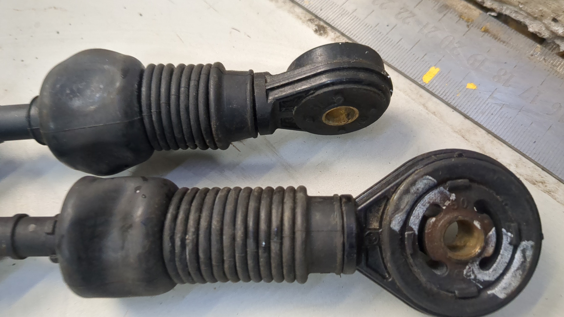 Кулиса МКПП / АКПП