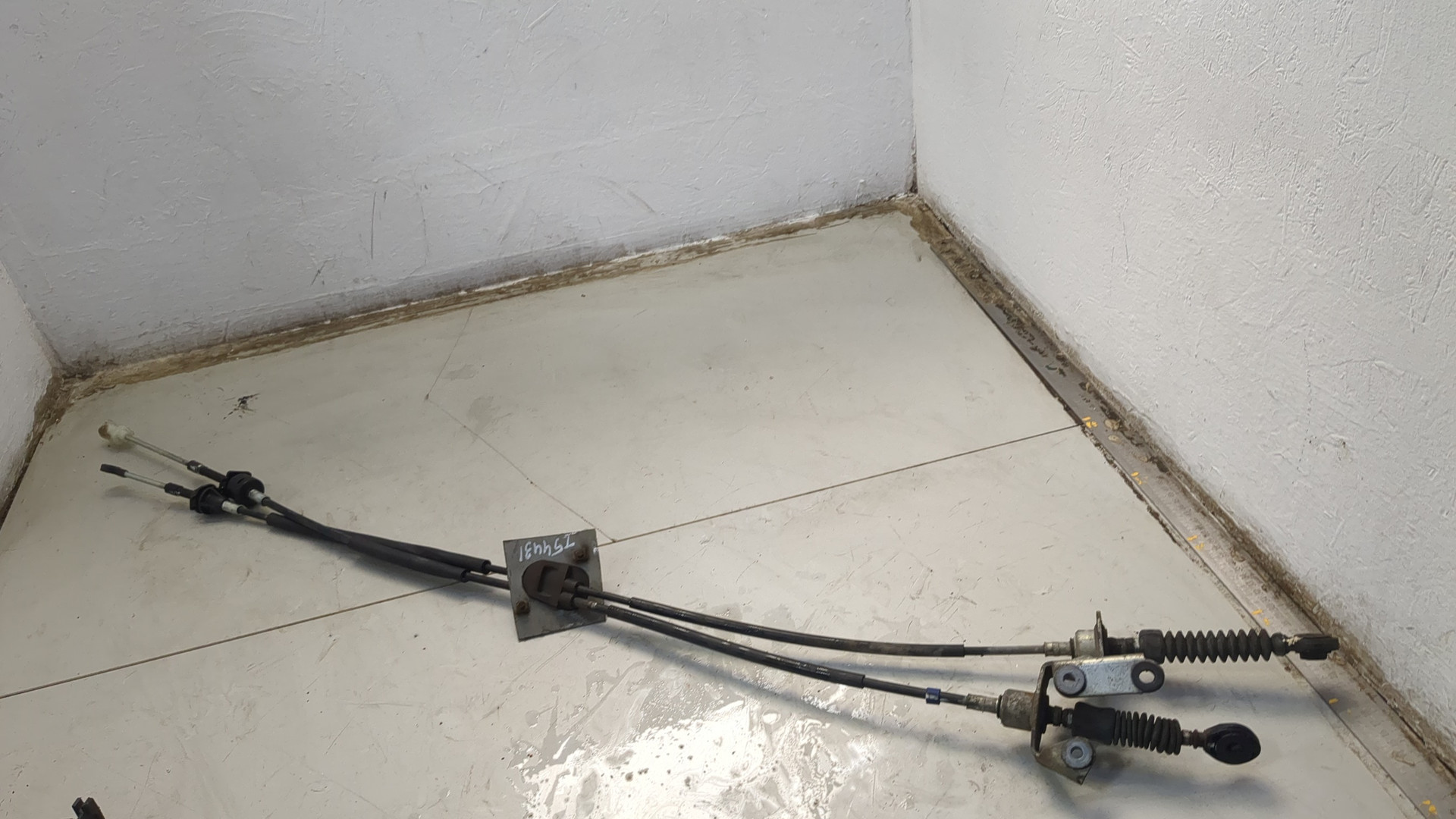 Трос КПП (выбора/переключения передач)