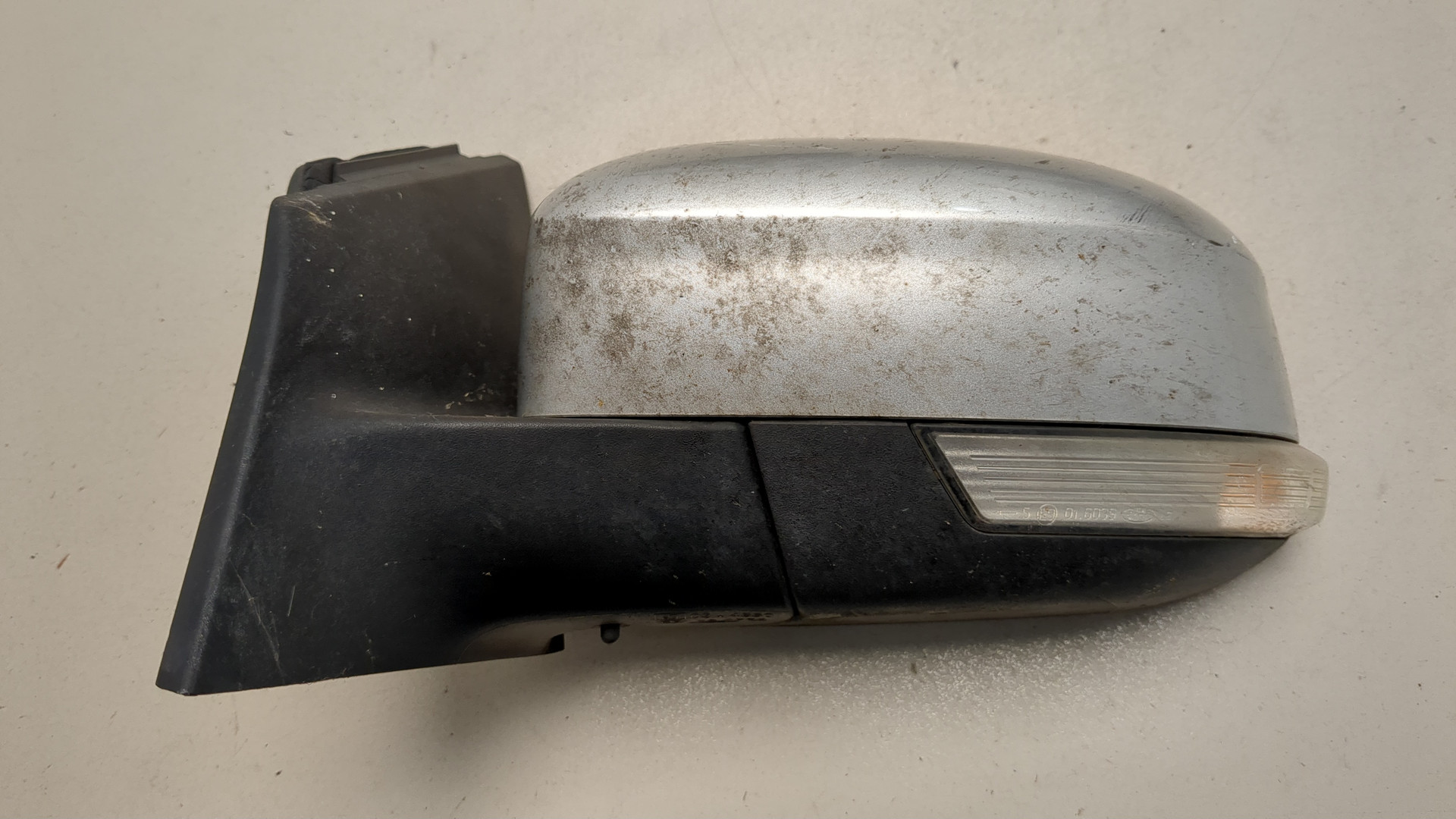 Зеркало левое электрическое