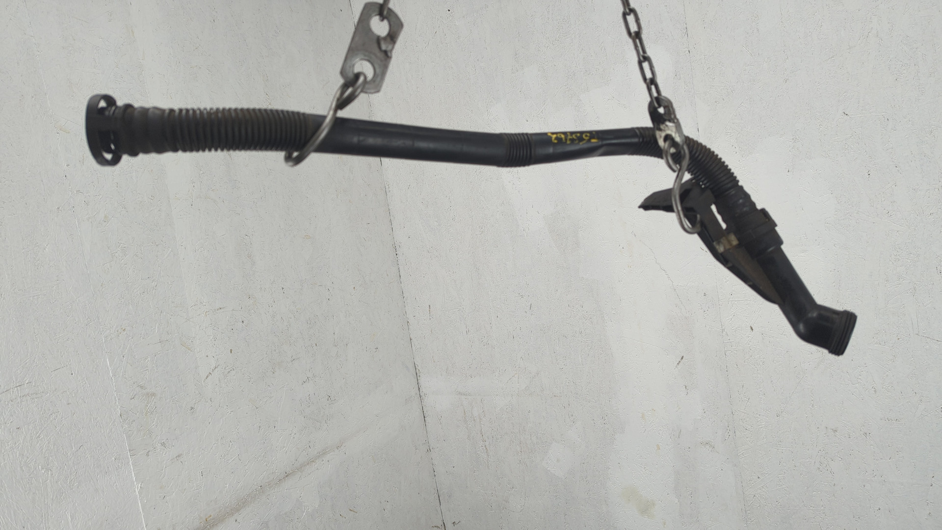 Маслозаливная горловина