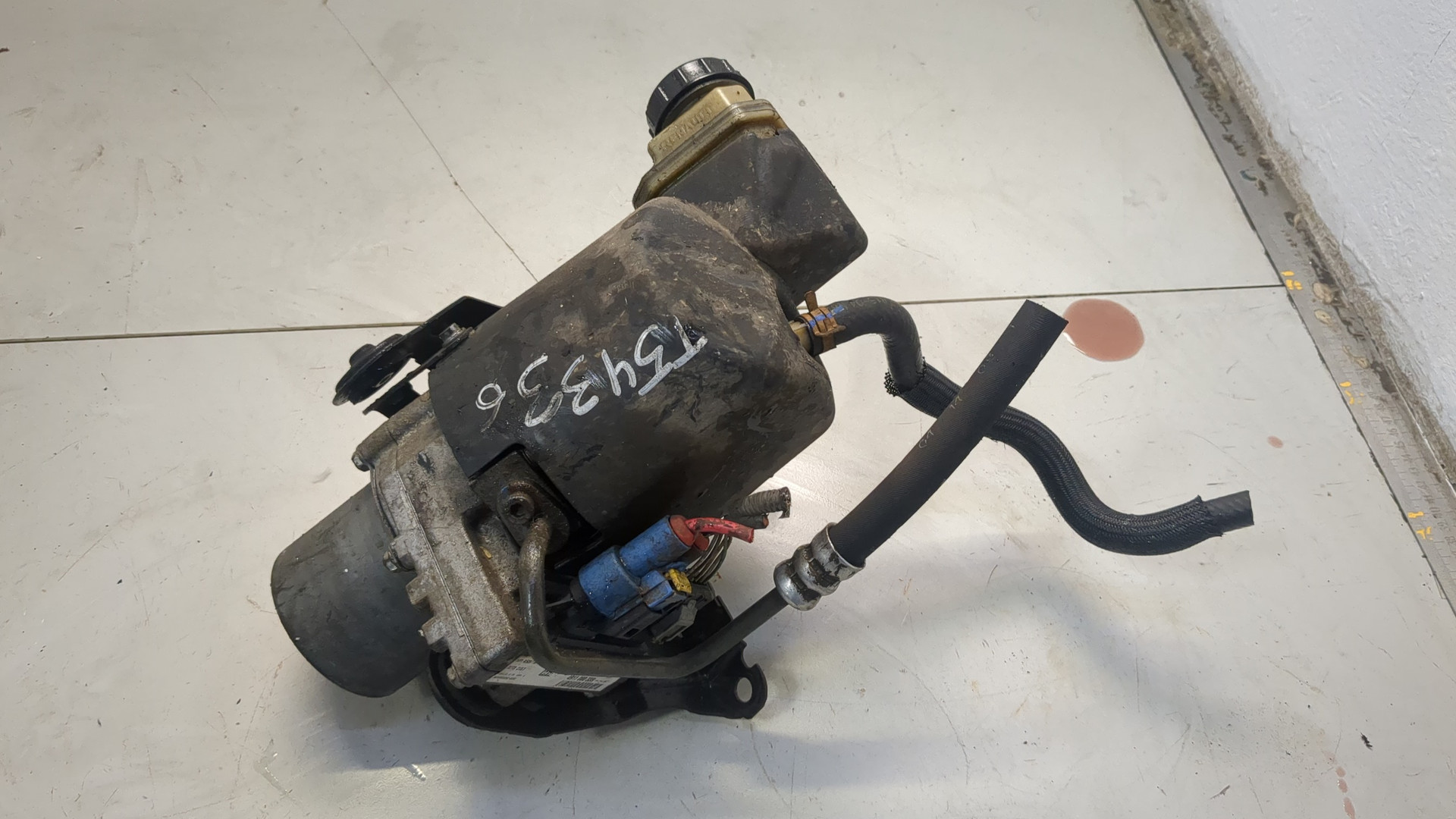 Насос ГУР (гидроусилитель руля)