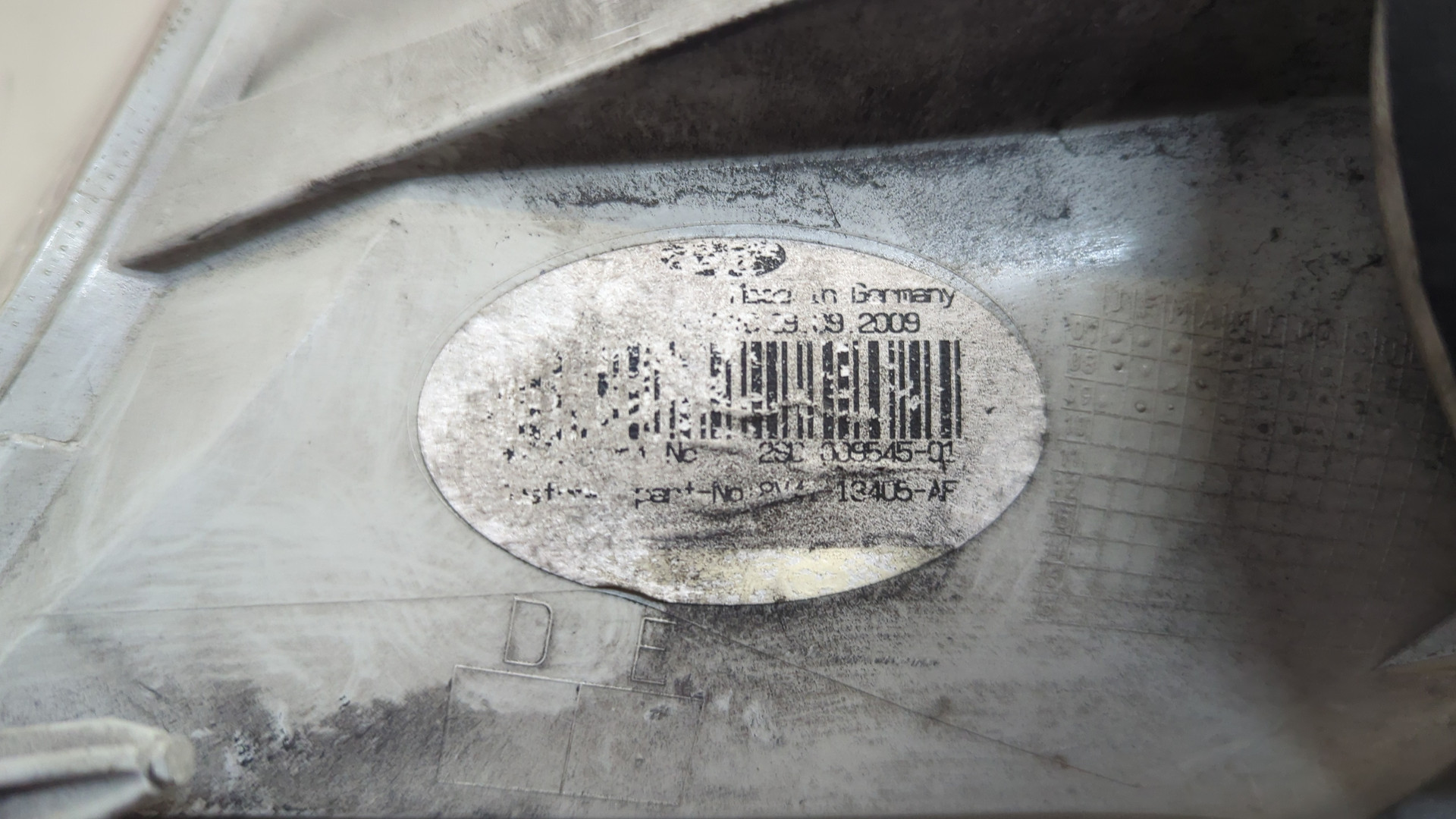 Фонарь задний левый