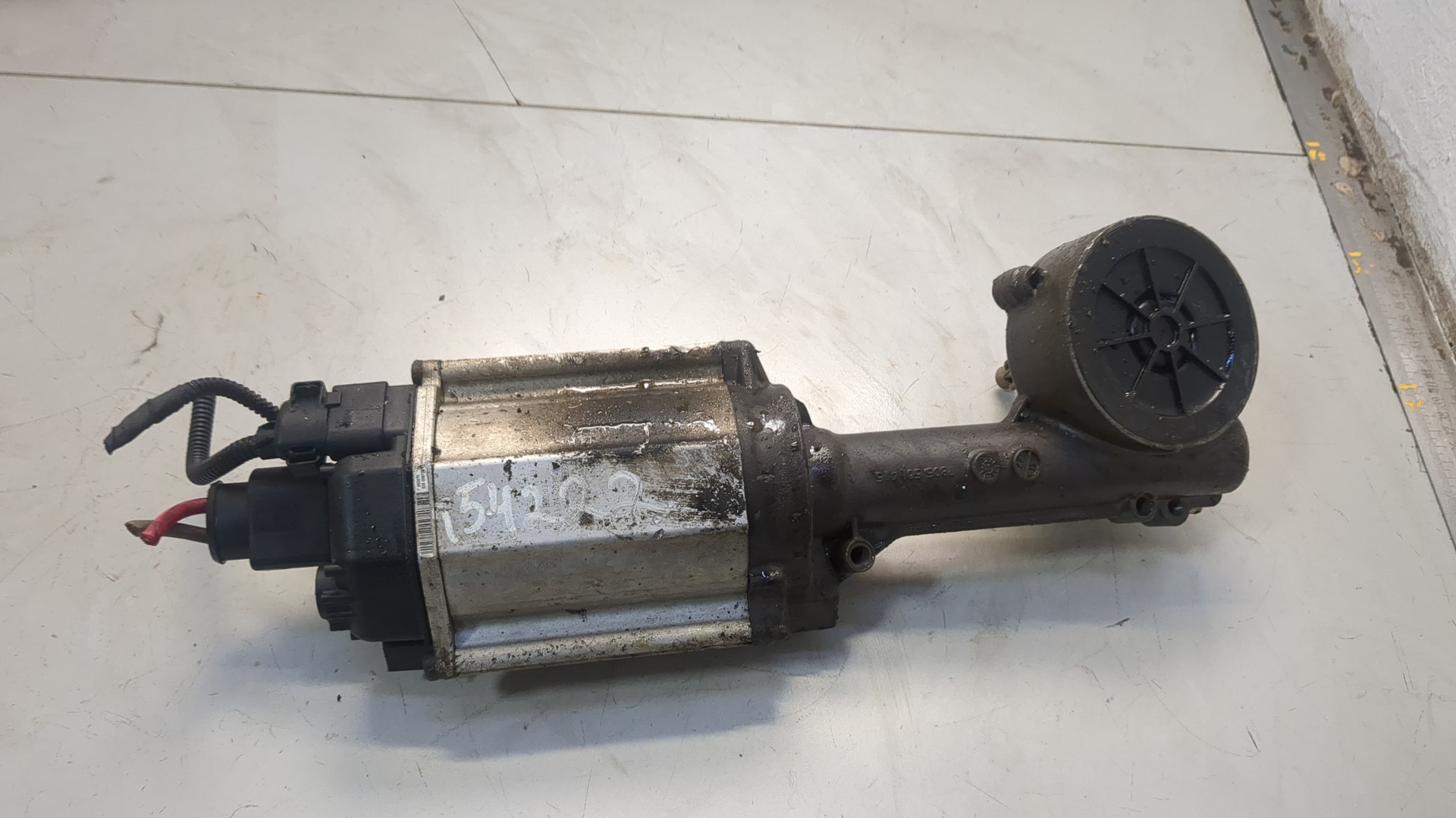 Серводвигатель рулевой рейки