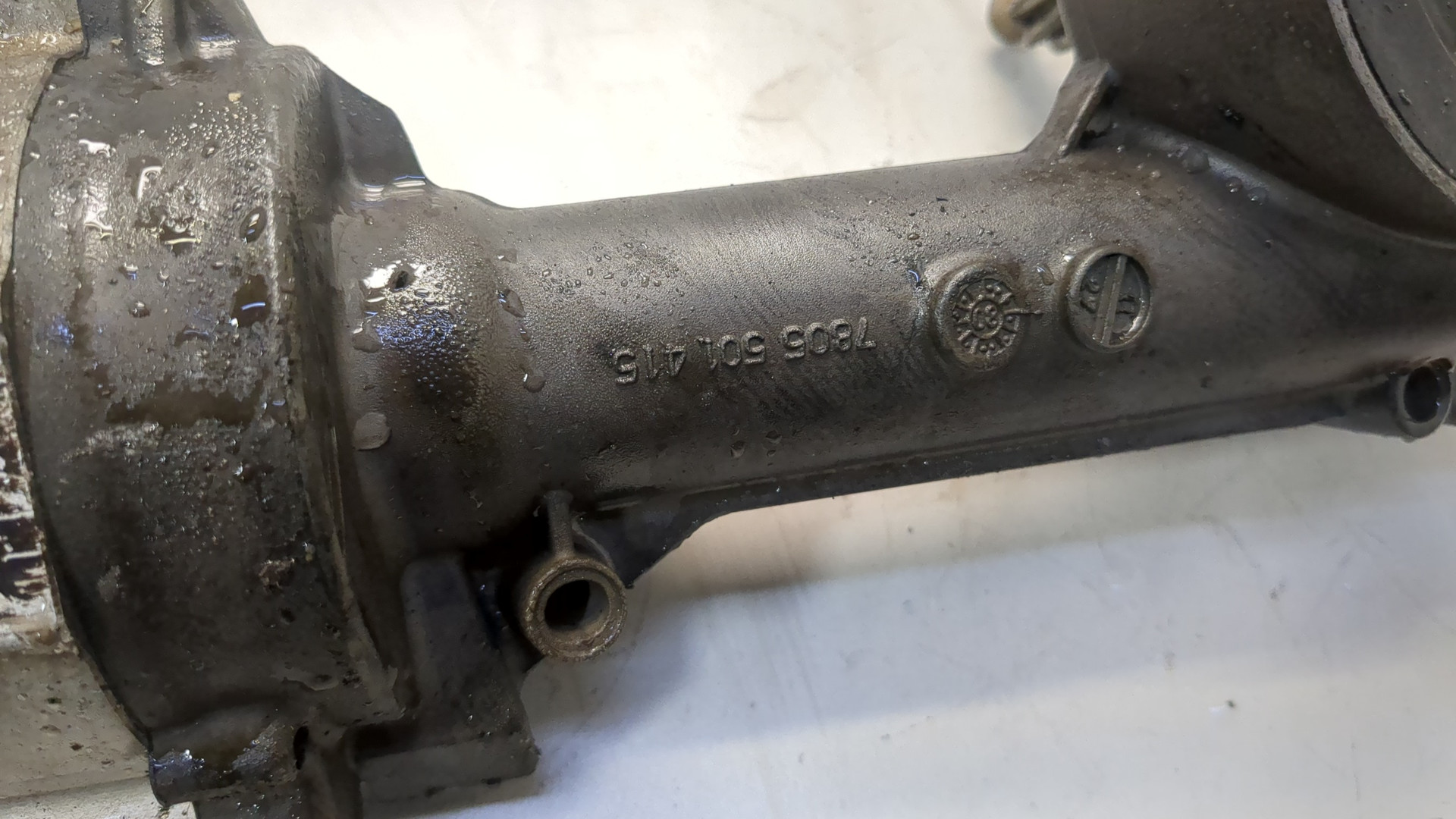 Серводвигатель рулевой рейки