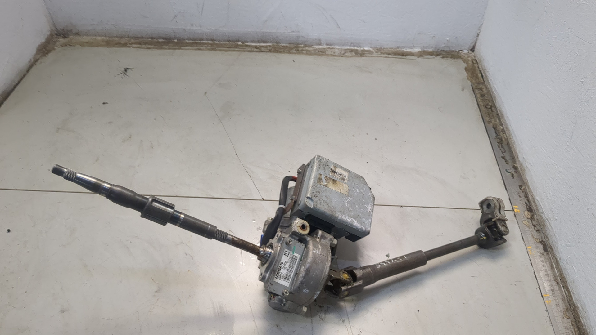 Серводвигатель рулевой рейки