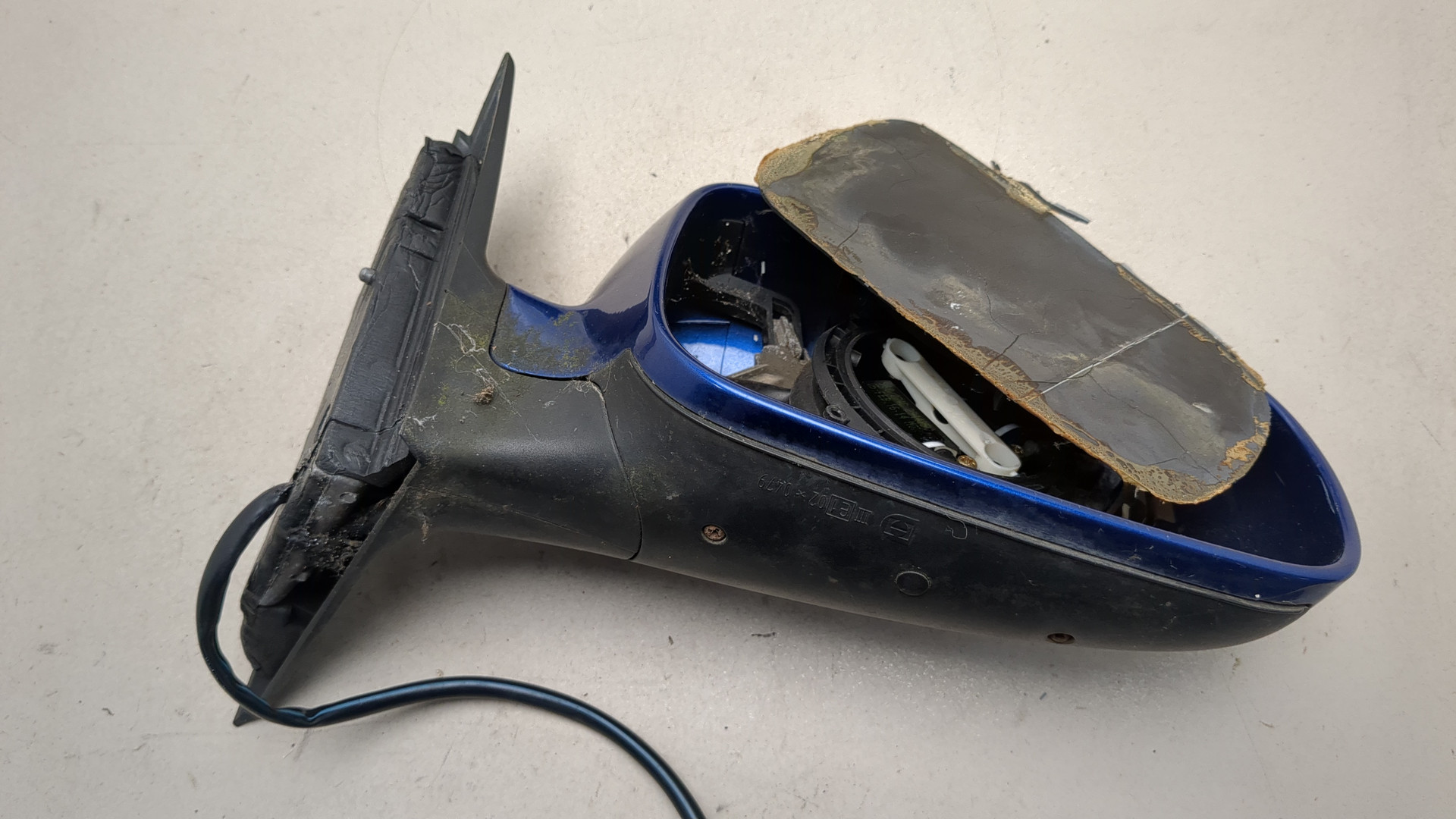 Зеркало правое электрическое