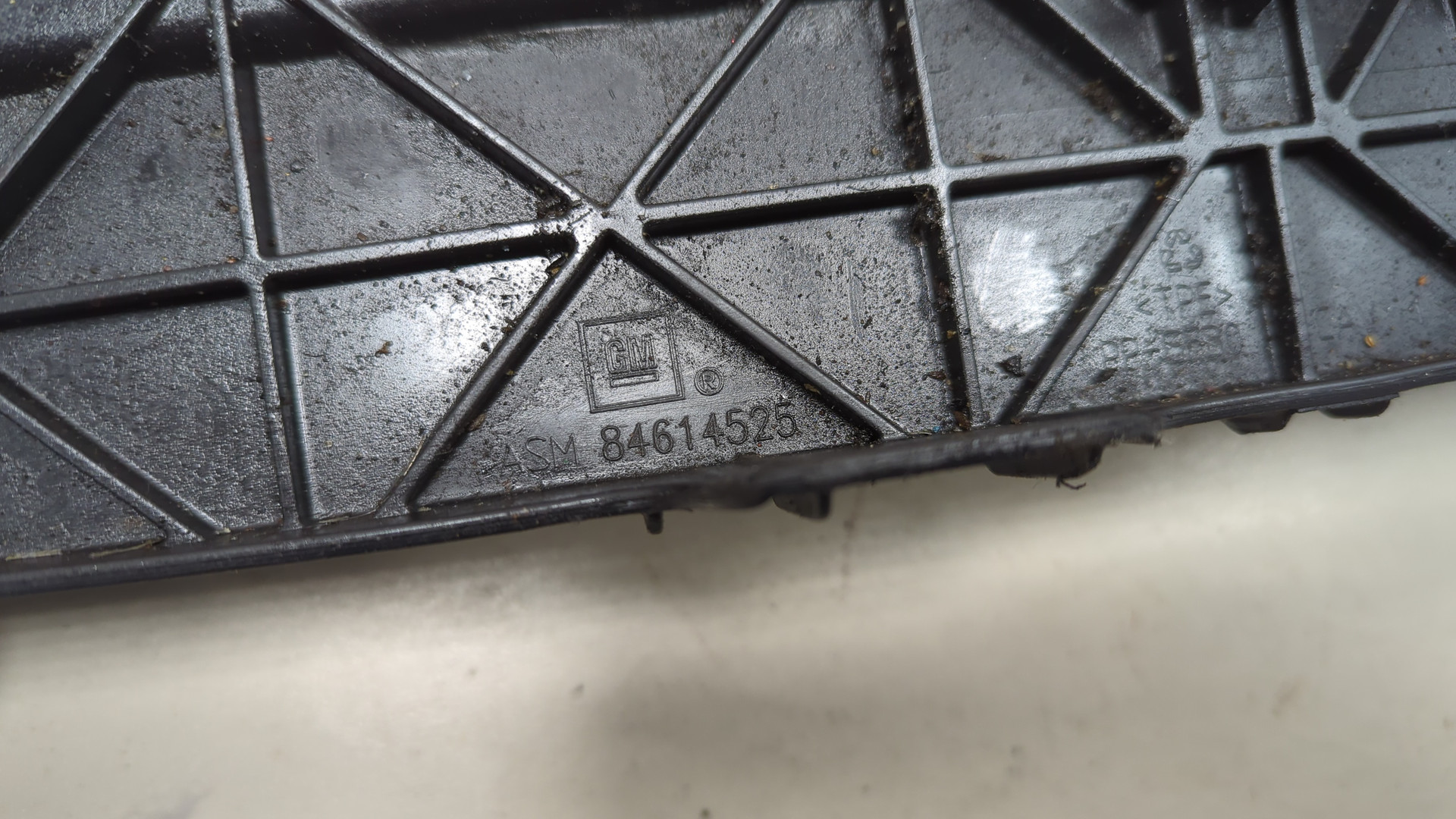 Жалюзи (воздуховод) бампера переднего