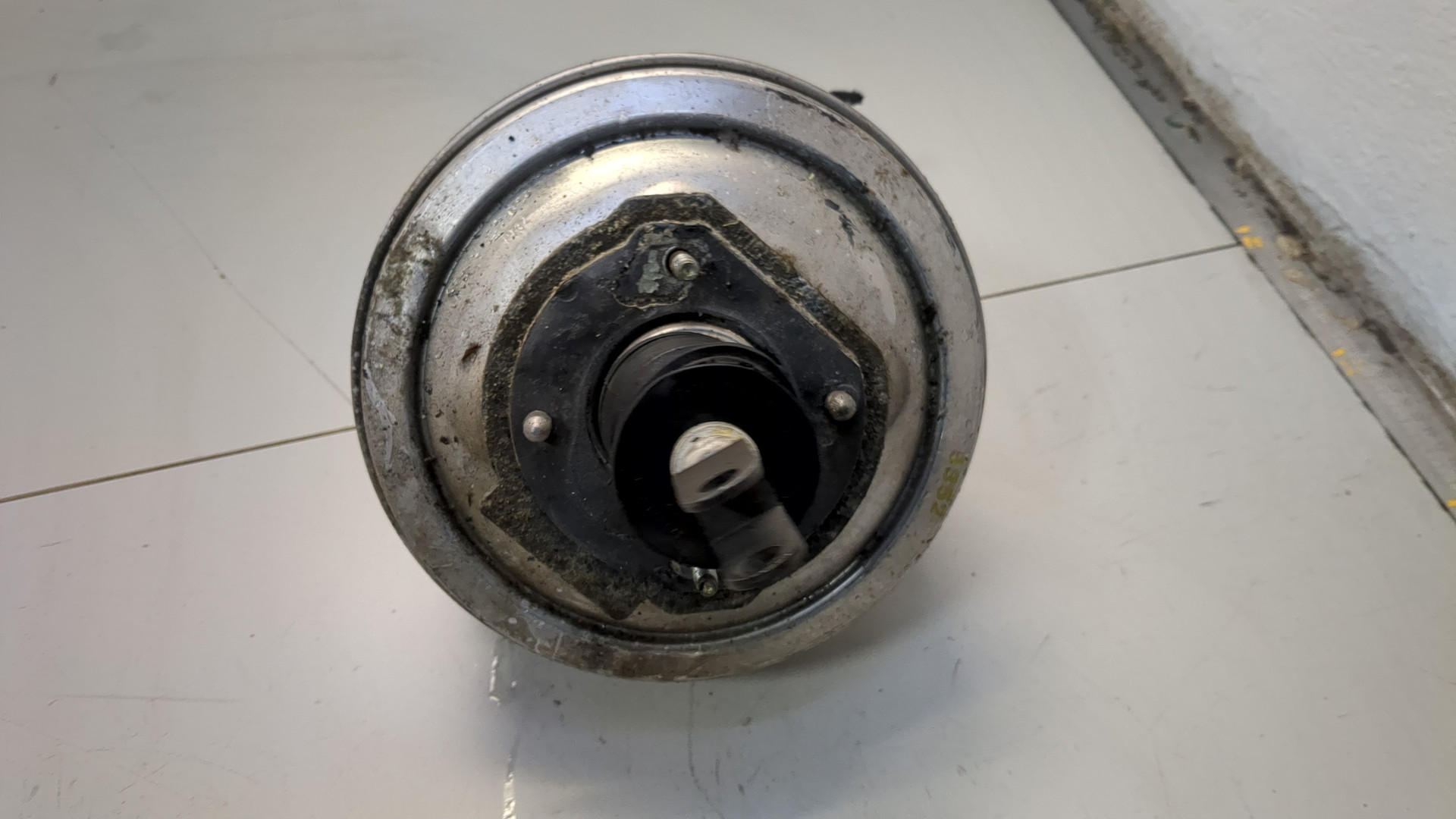 Цилиндр тормозной главный