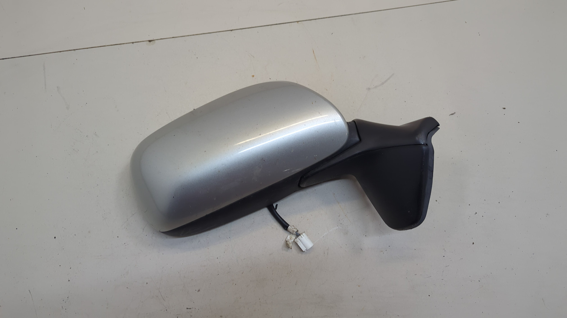 Зеркало правое электрическое