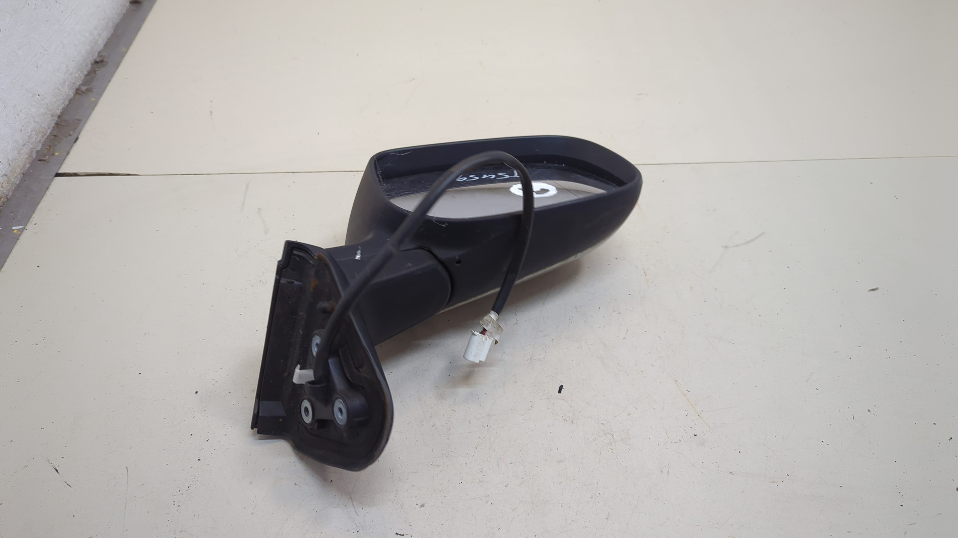 Зеркало правое электрическое