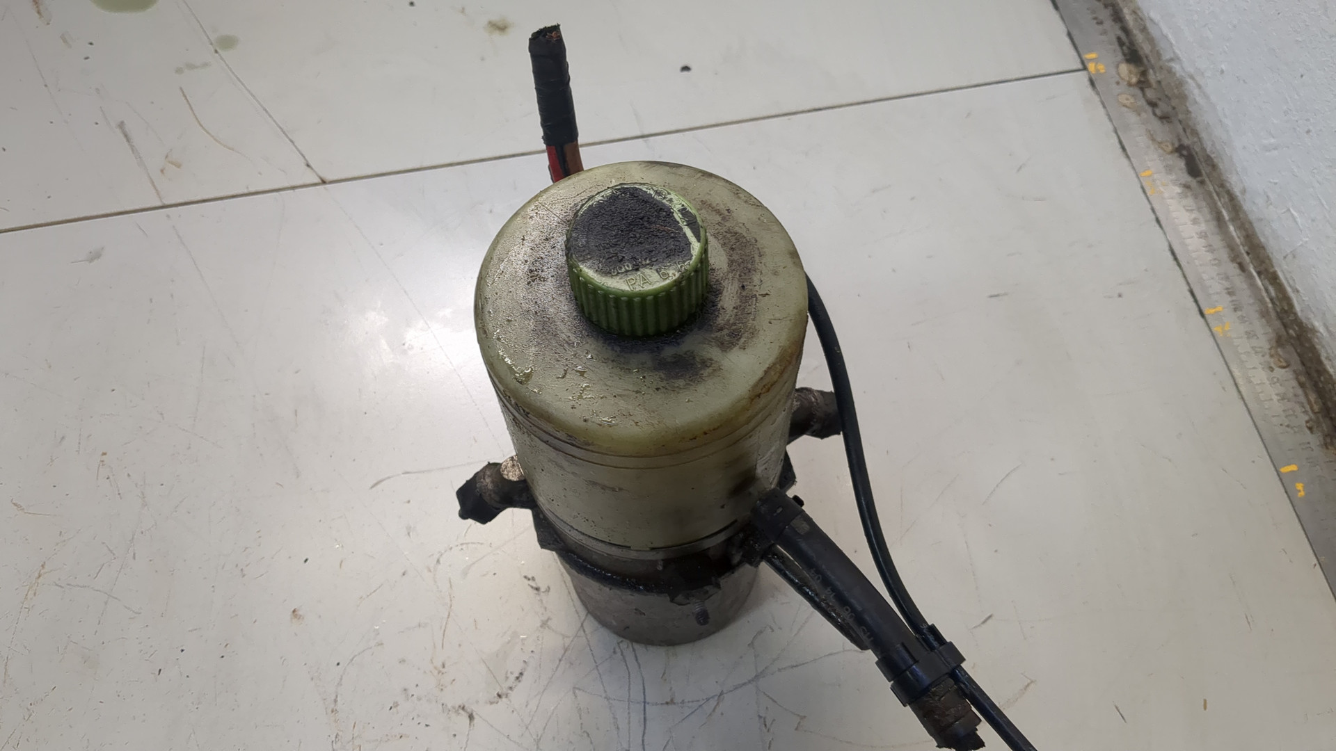 Насос ГУР (гидроусилитель руля)