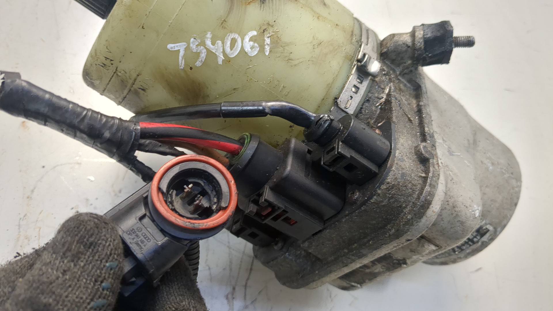 Насос ГУР (гидроусилитель руля)