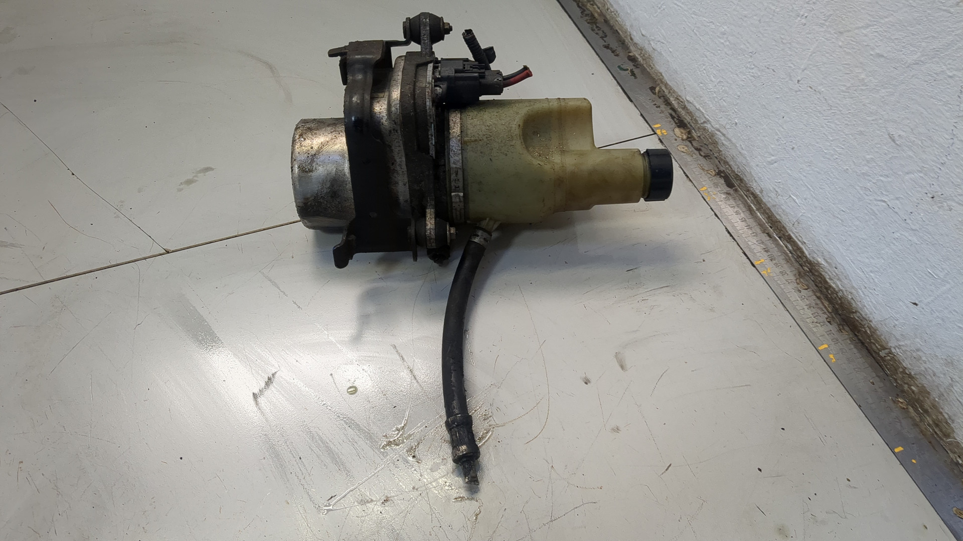 Насос ГУР (гидроусилитель руля)