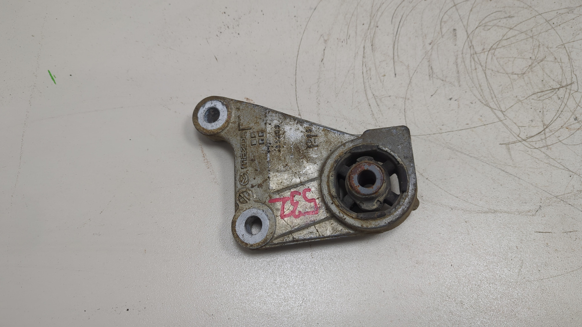 Кронштейн редуктора