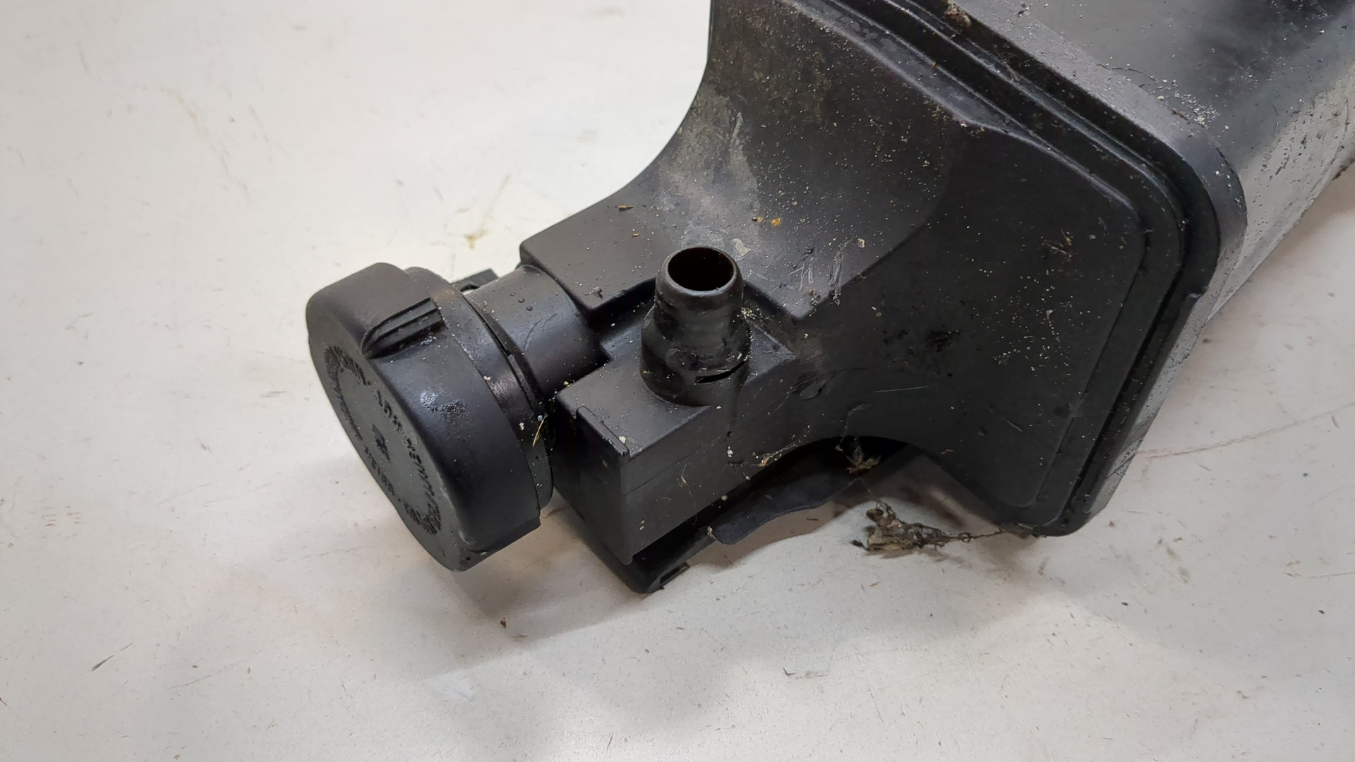 Бачок расширительный