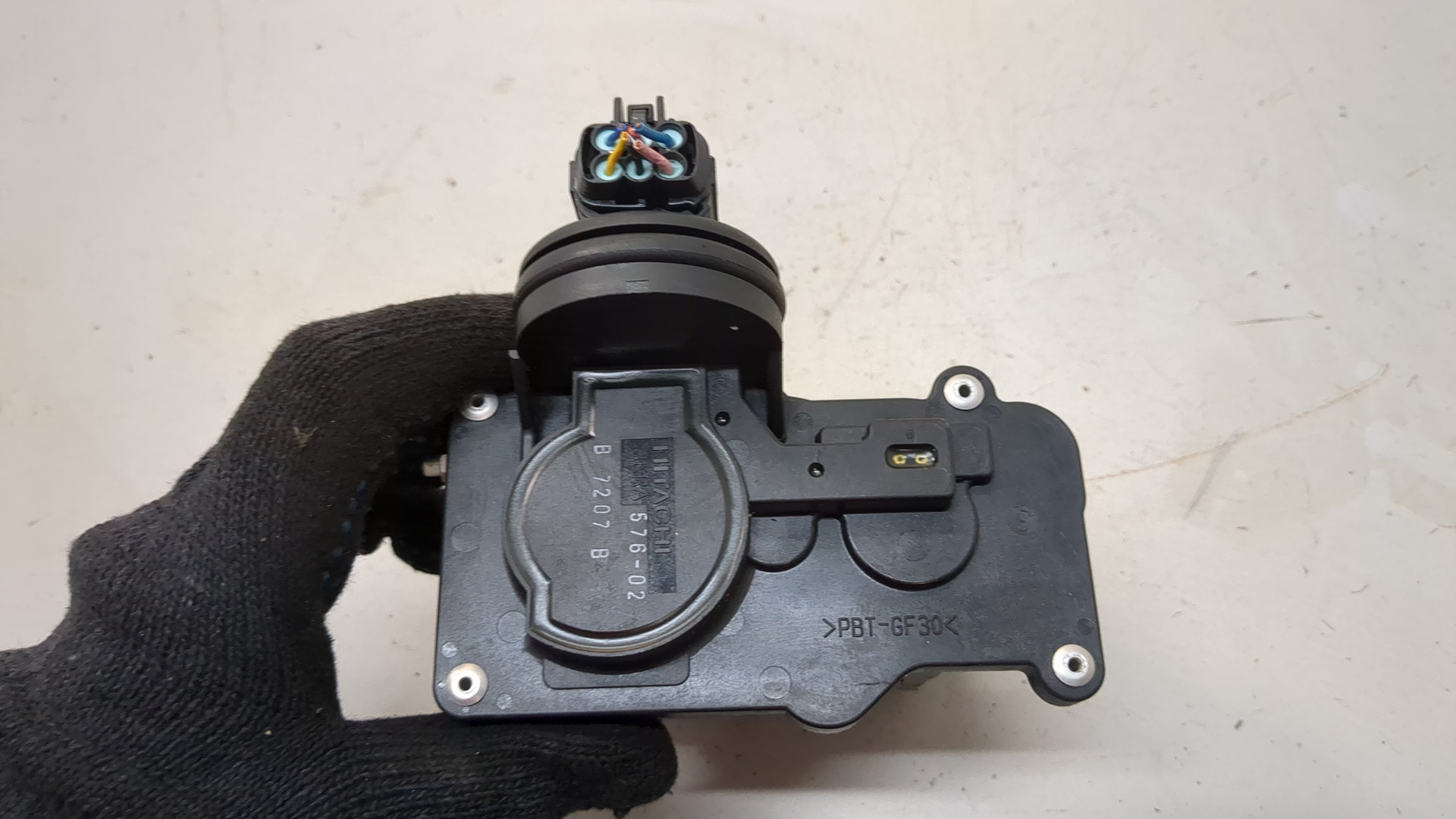 Заслонка дроссельная электрическая