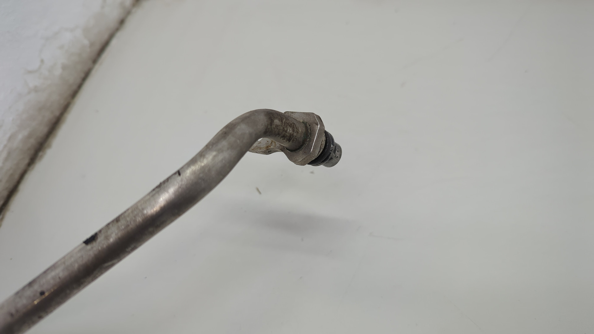 Трубка масляная