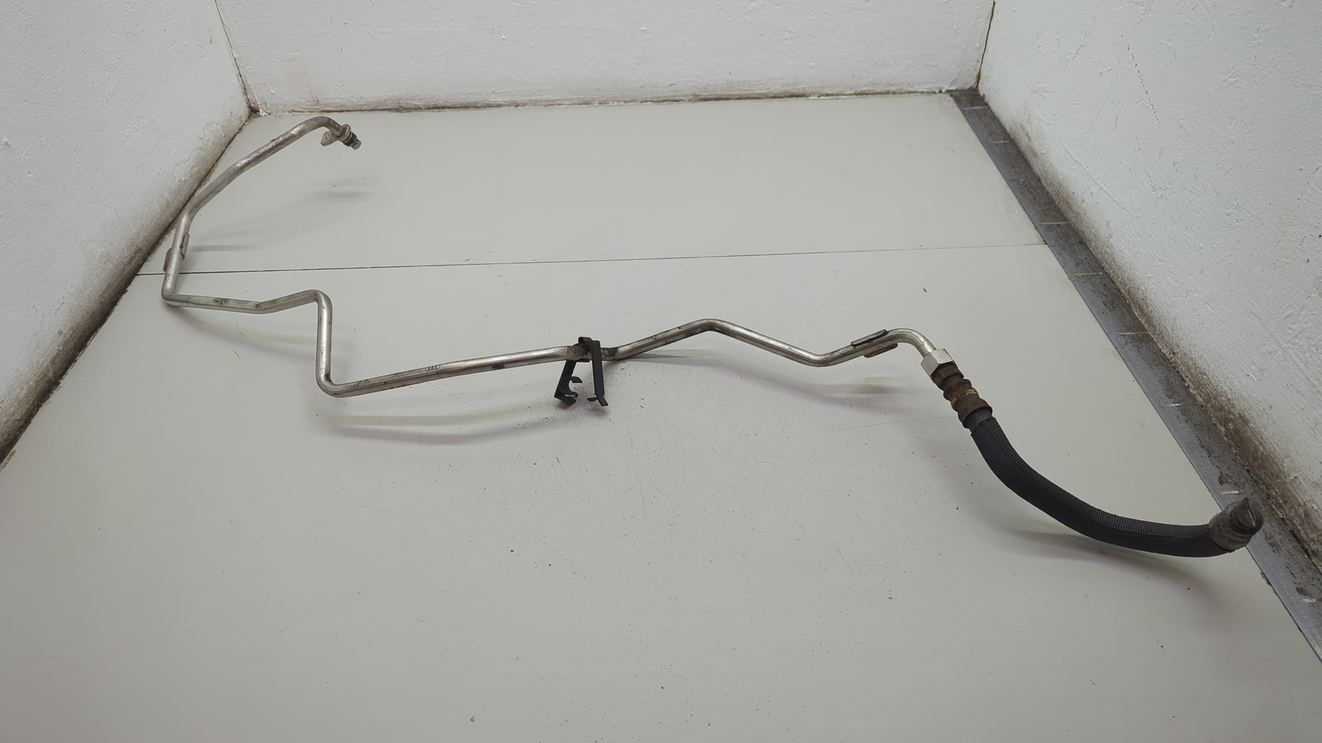 Трубка масляная