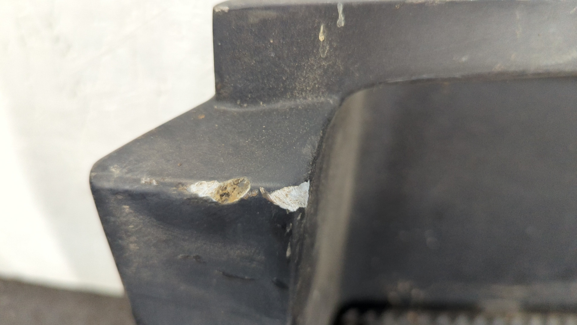 Подножка левая