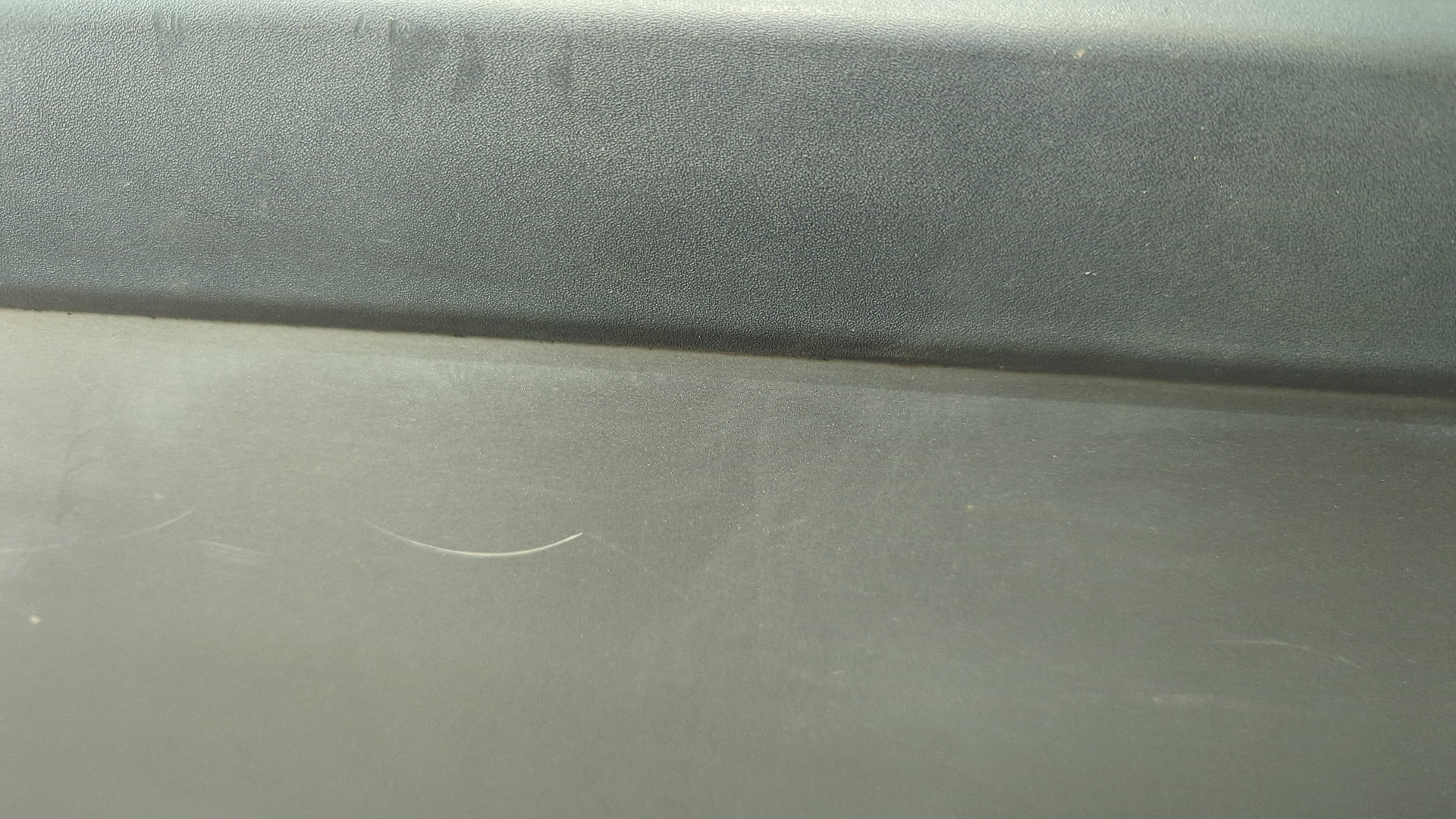 Дверь задняя левая