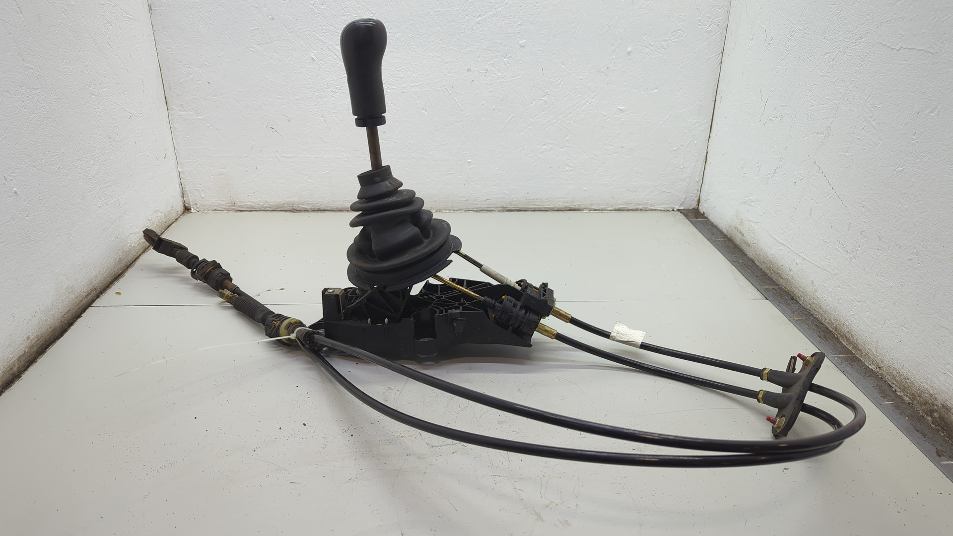 Кулиса МКПП / АКПП