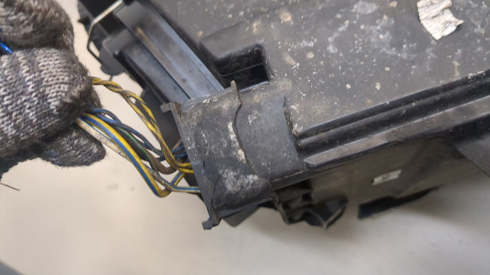 Фара правая