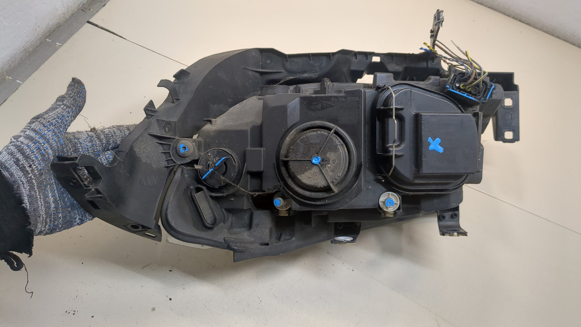 Фара правая