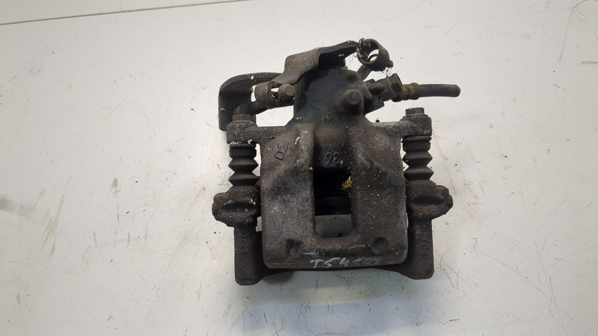 Суппорт задний правый