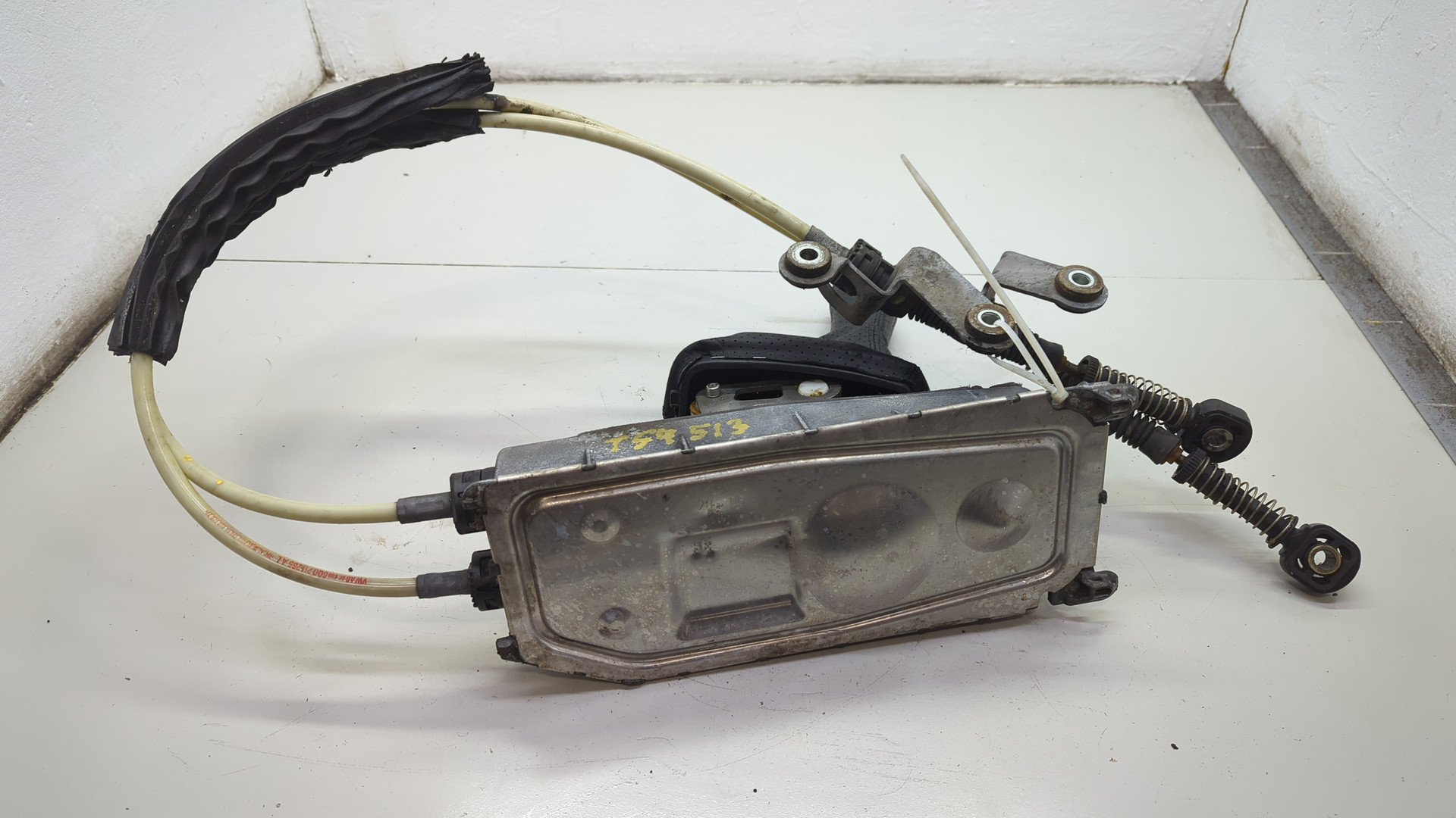 Кулиса МКПП / АКПП