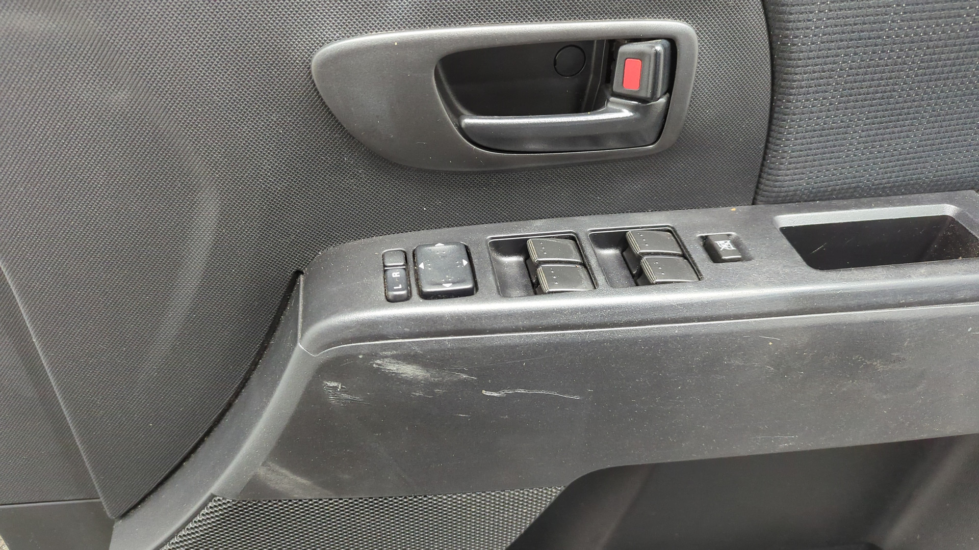 Дверь передняя правая