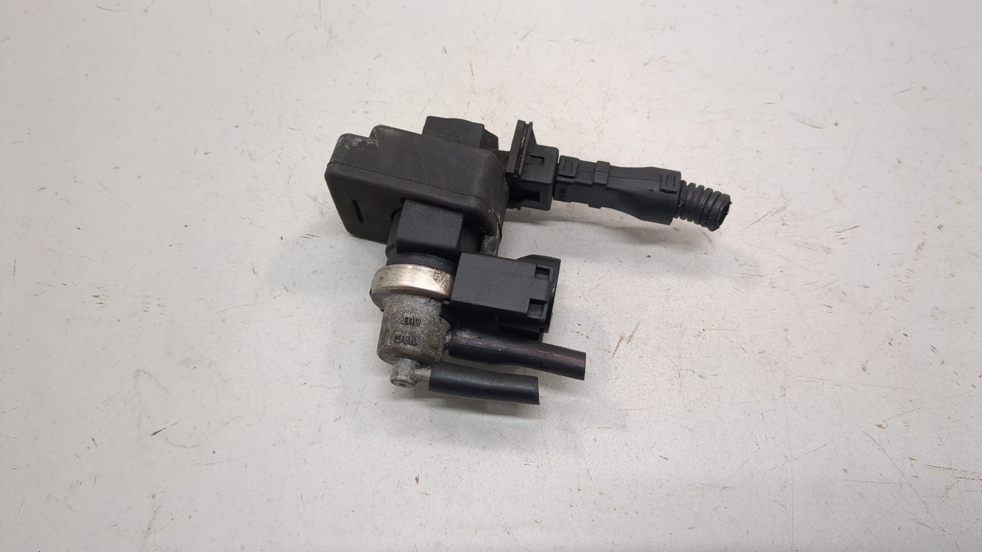 Клапан электромагнитный