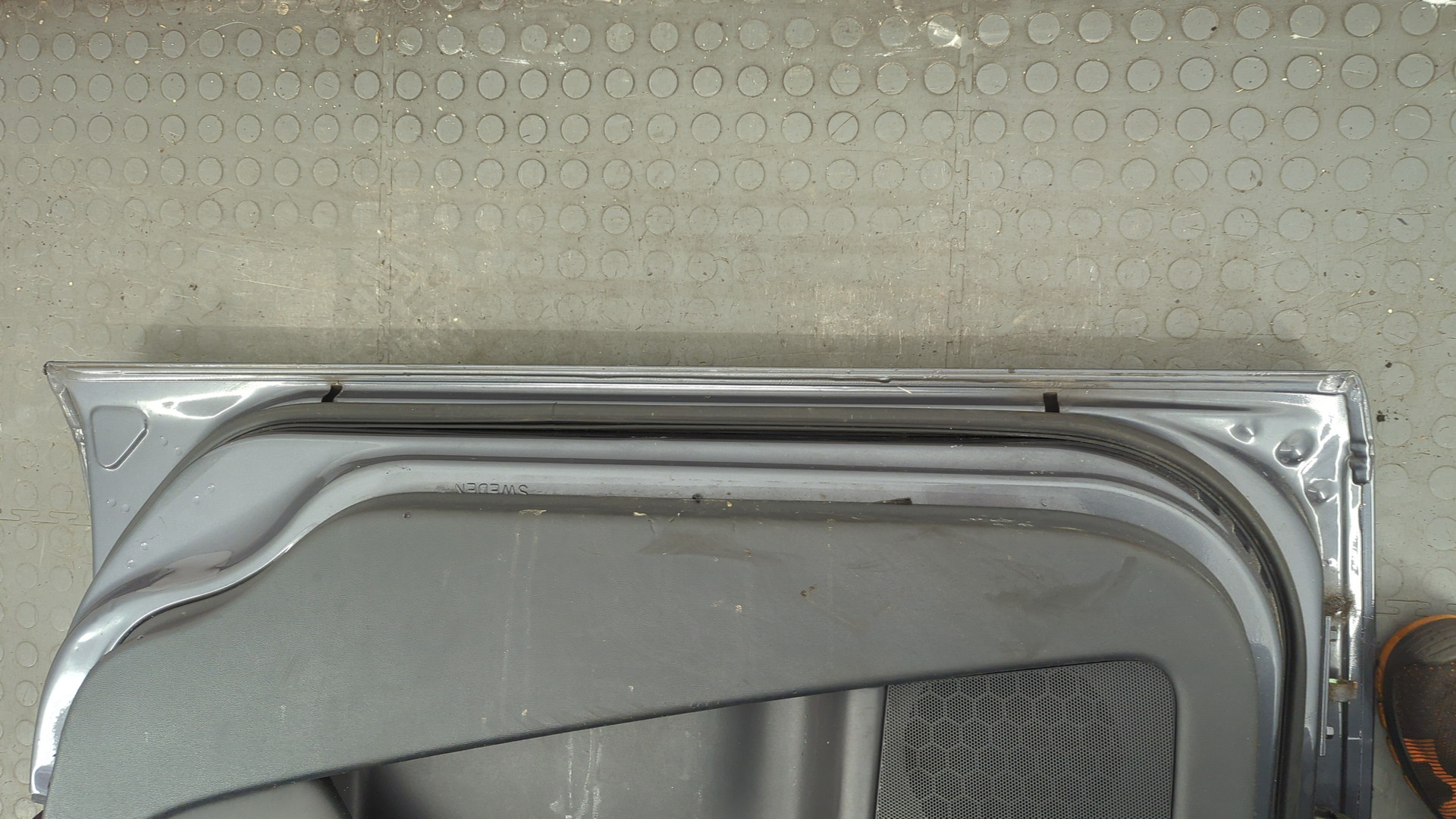 Дверь передняя правая