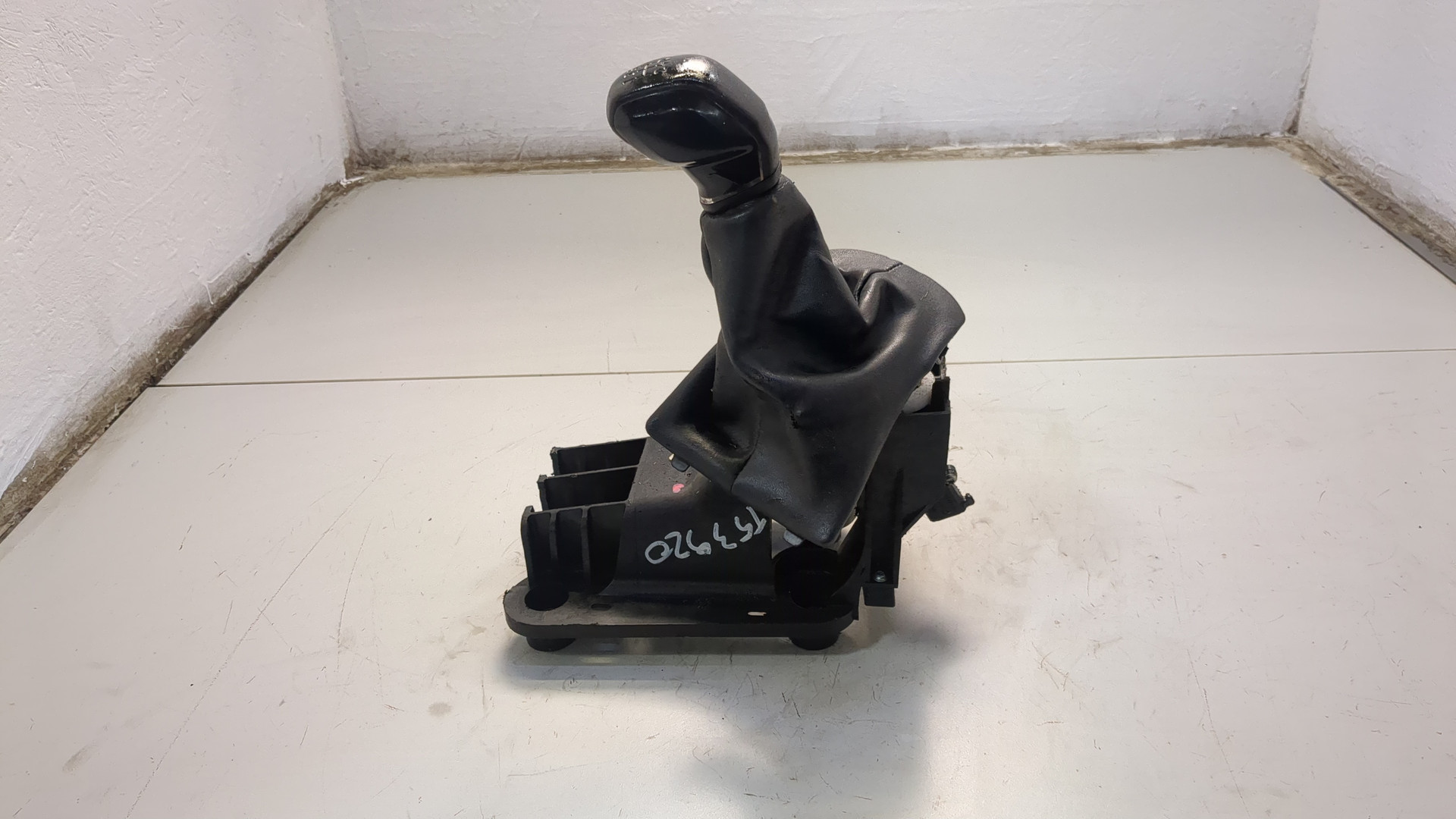 Кулиса МКПП / АКПП