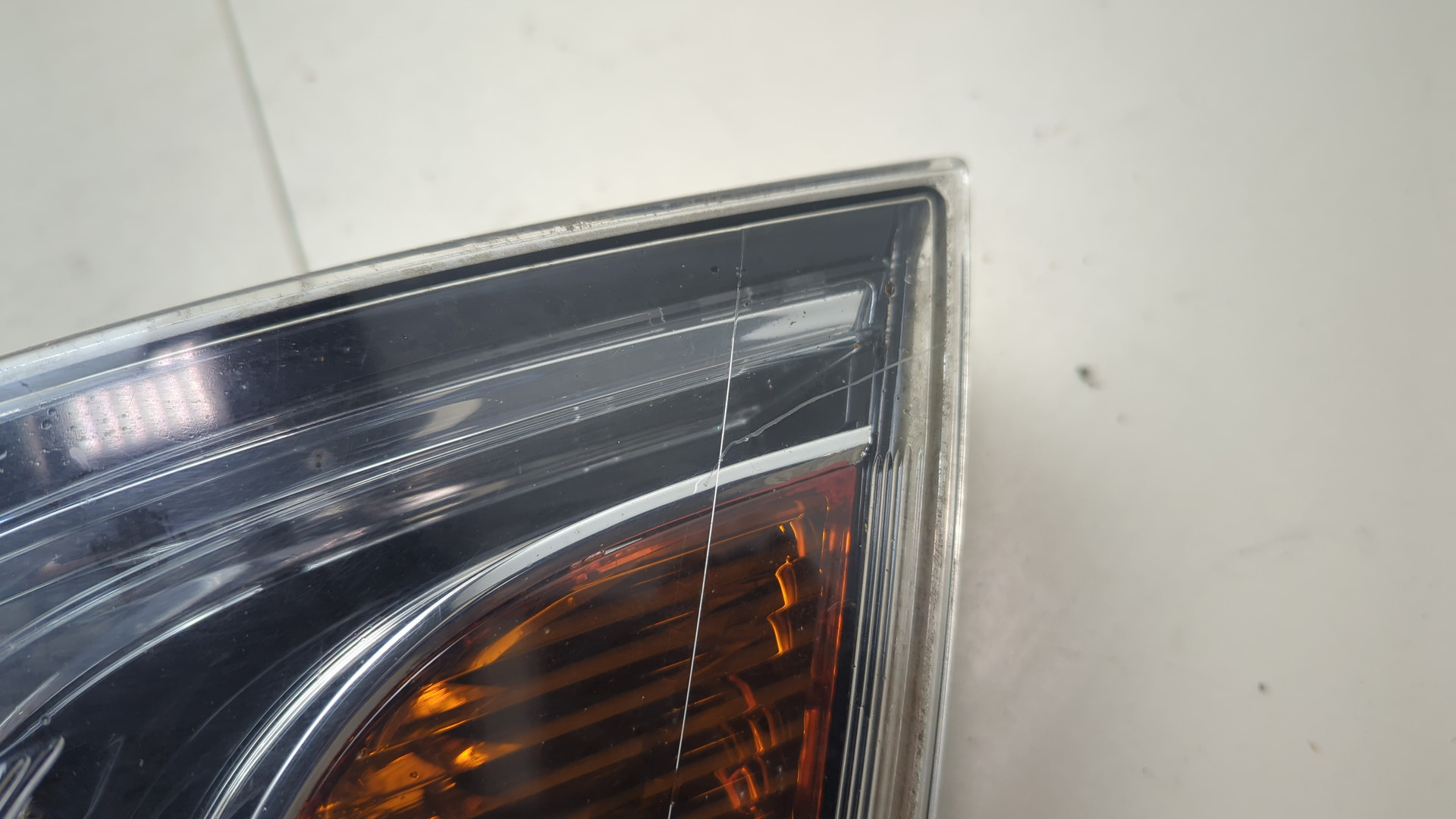 Фонарь задний правый