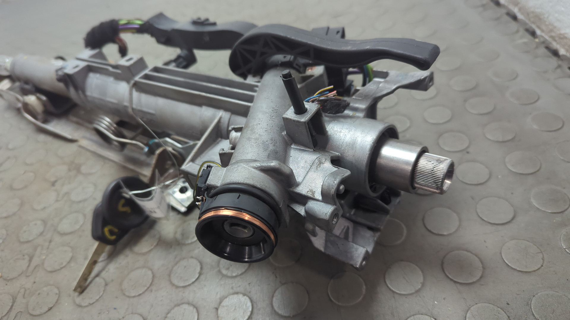 Колонка рулевая