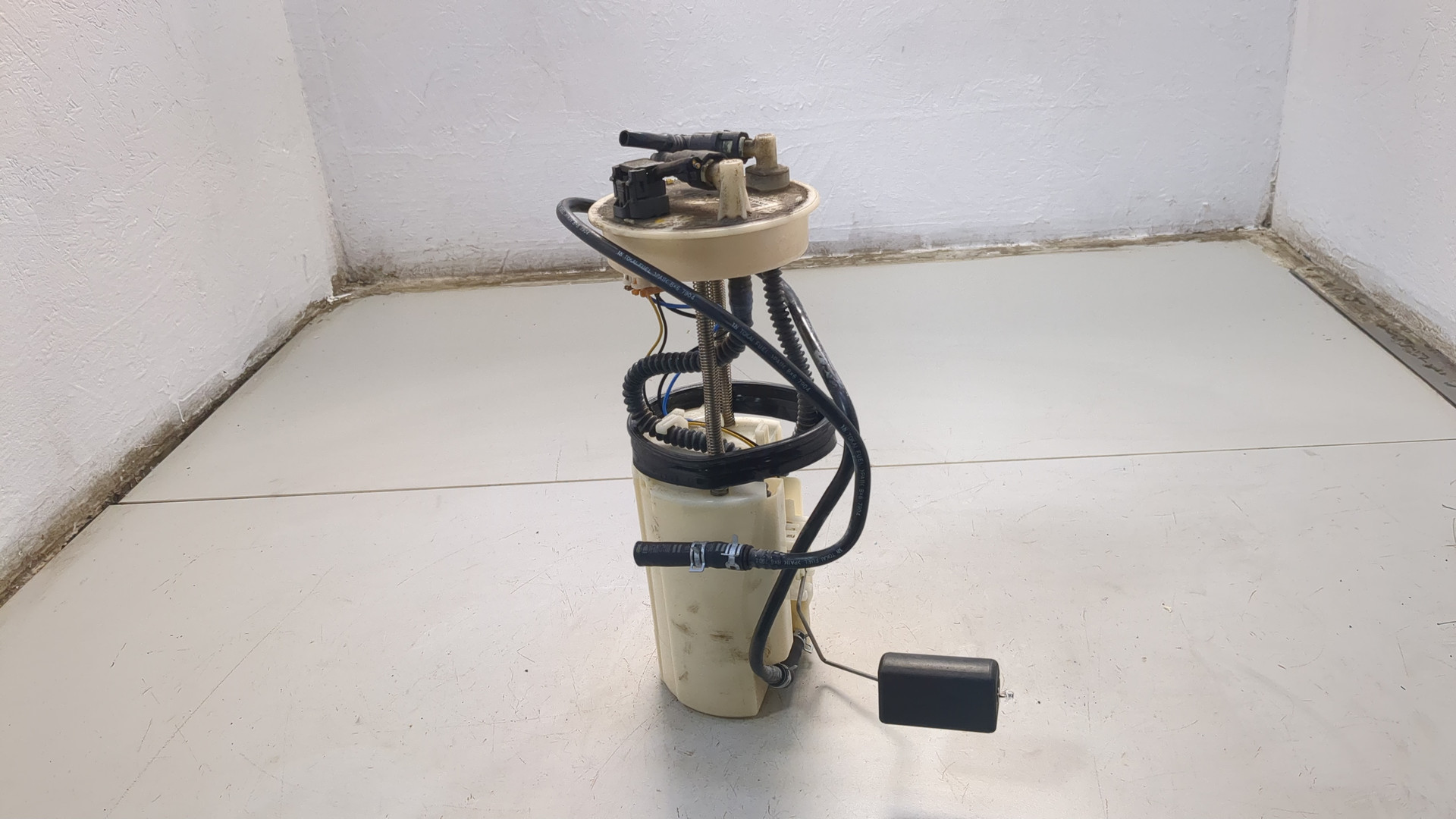 Насос топливный электрический