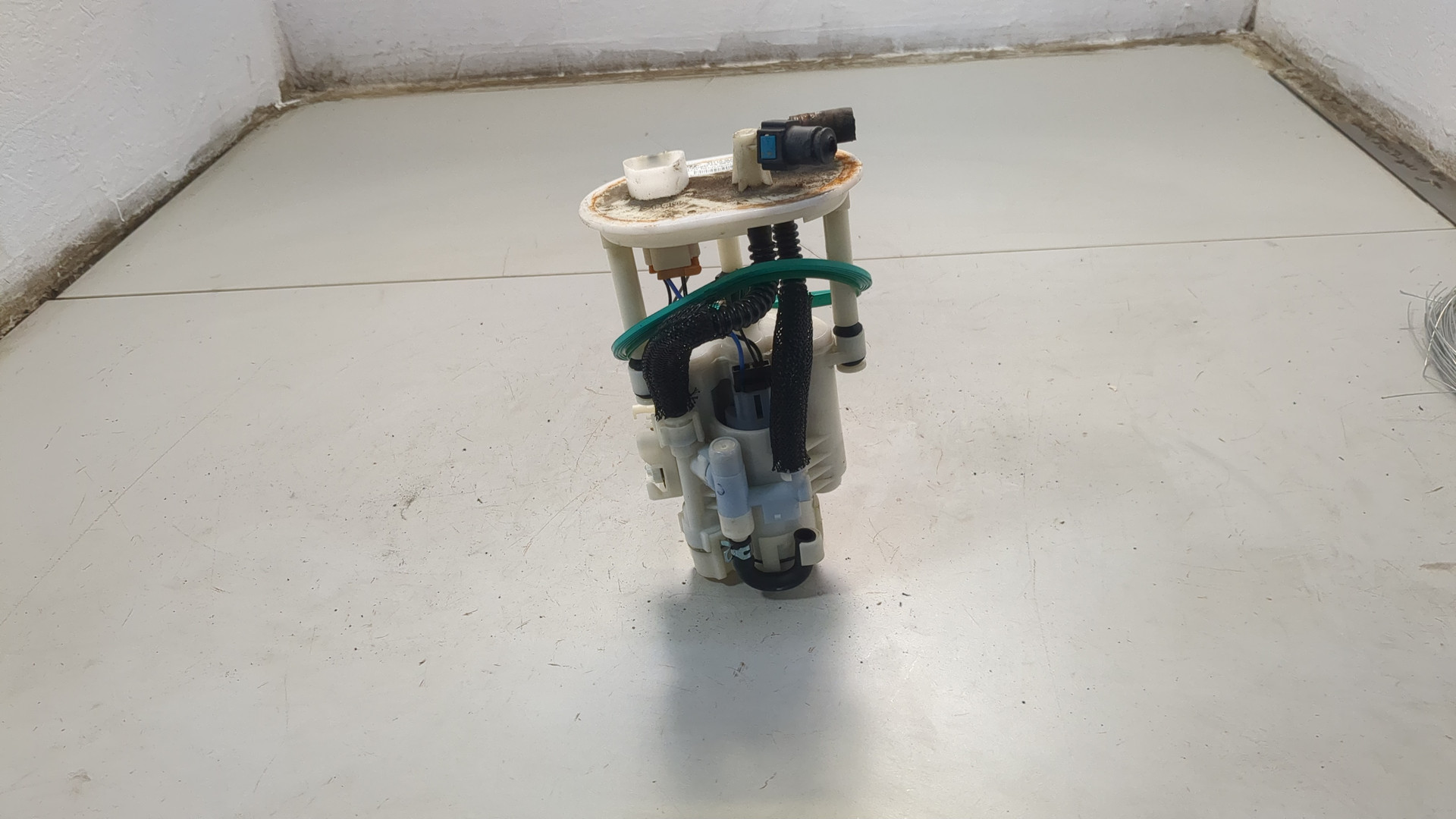 Насос топливный электрический