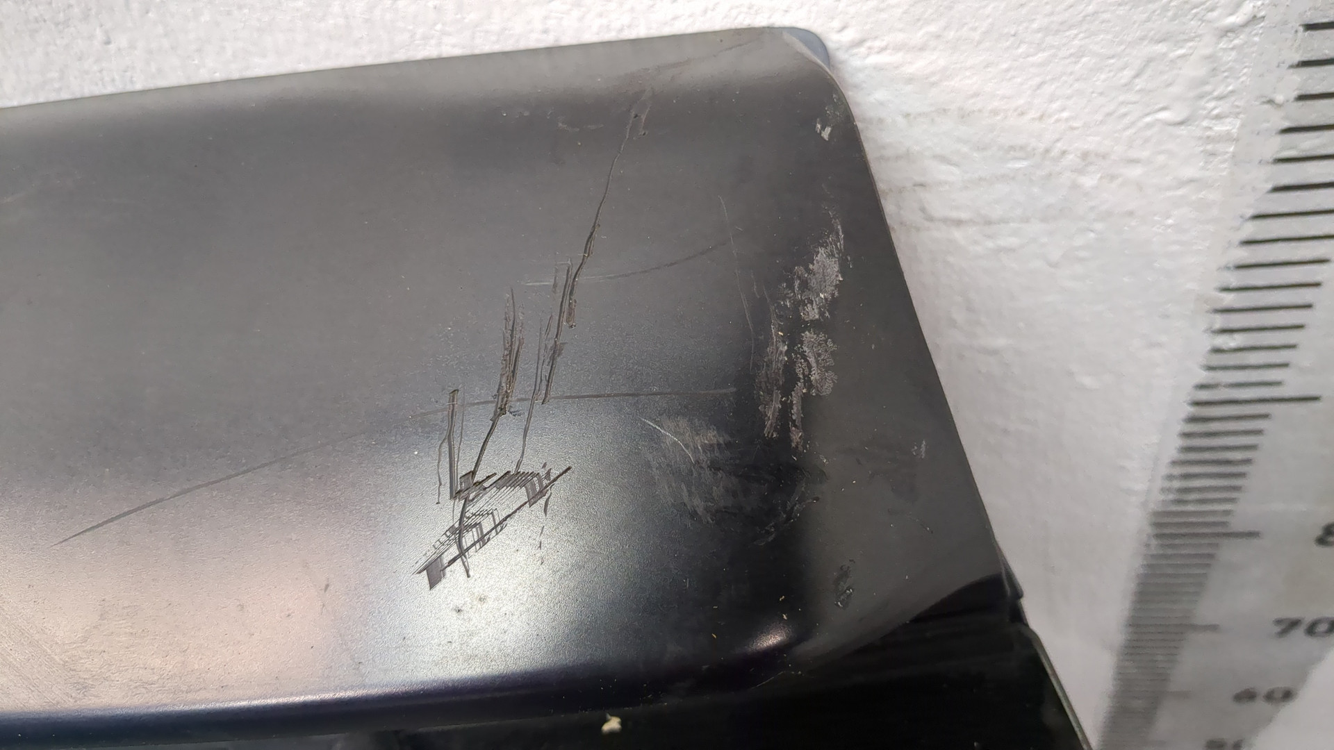 Дверь багажника