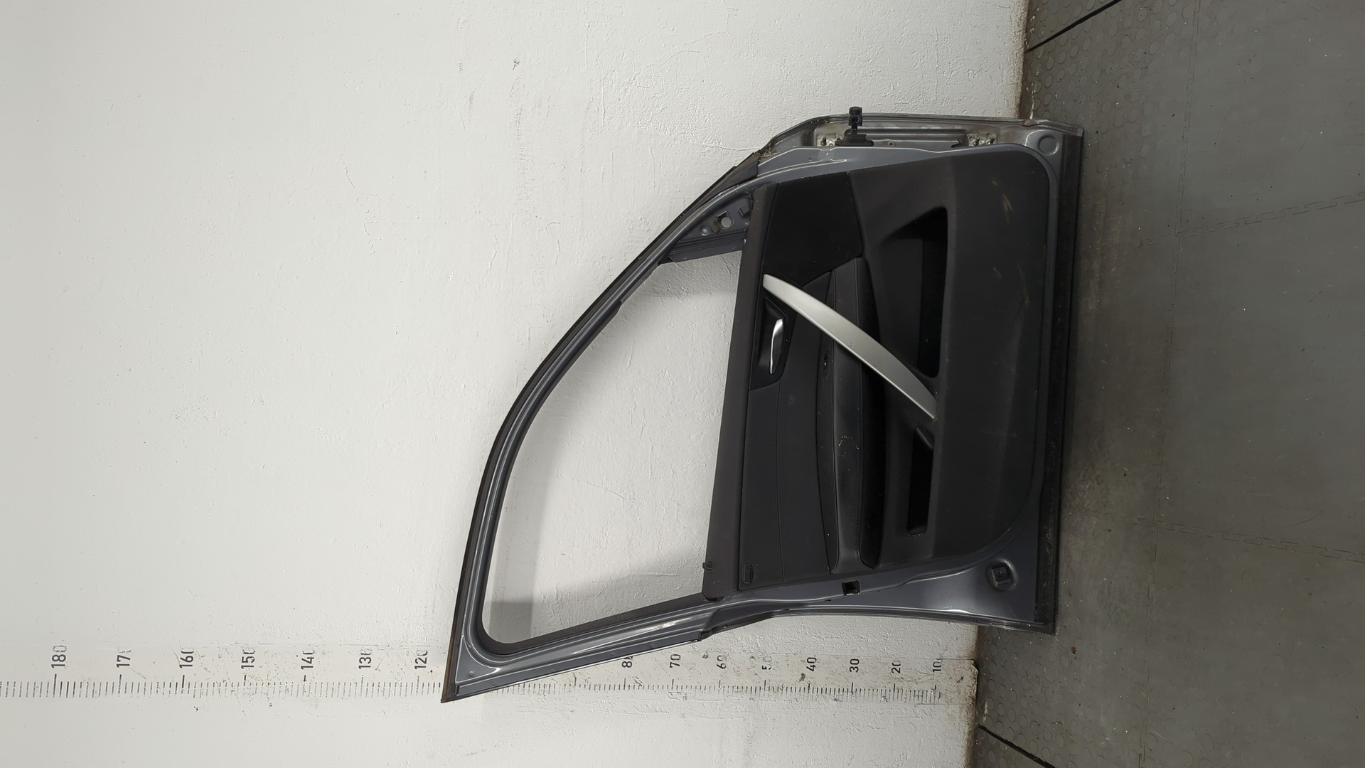 Дверь передняя левая