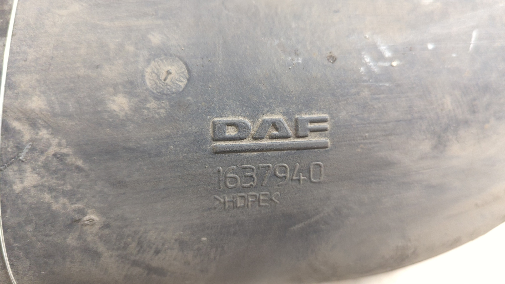 Патрубок воздушного фильтра