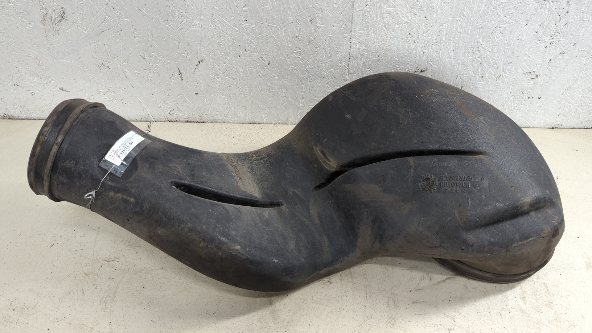 Патрубок воздушного фильтра