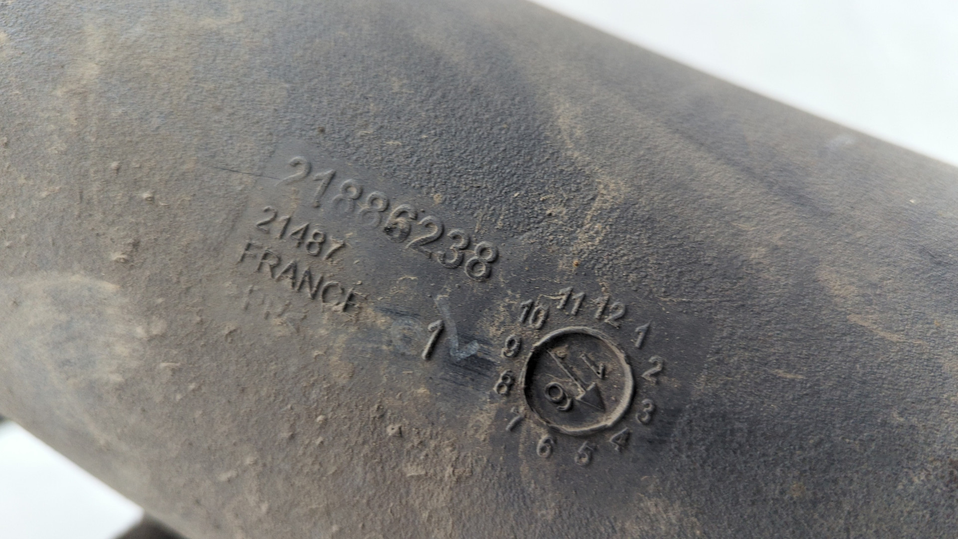 Патрубок воздушного фильтра