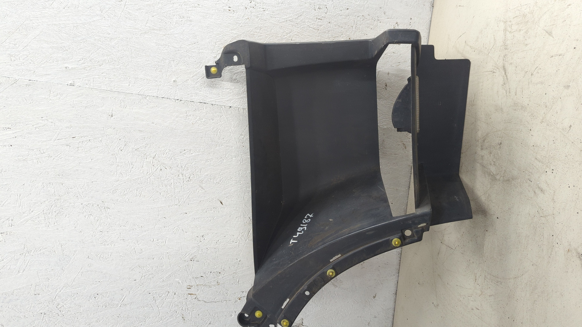 Подножка правая