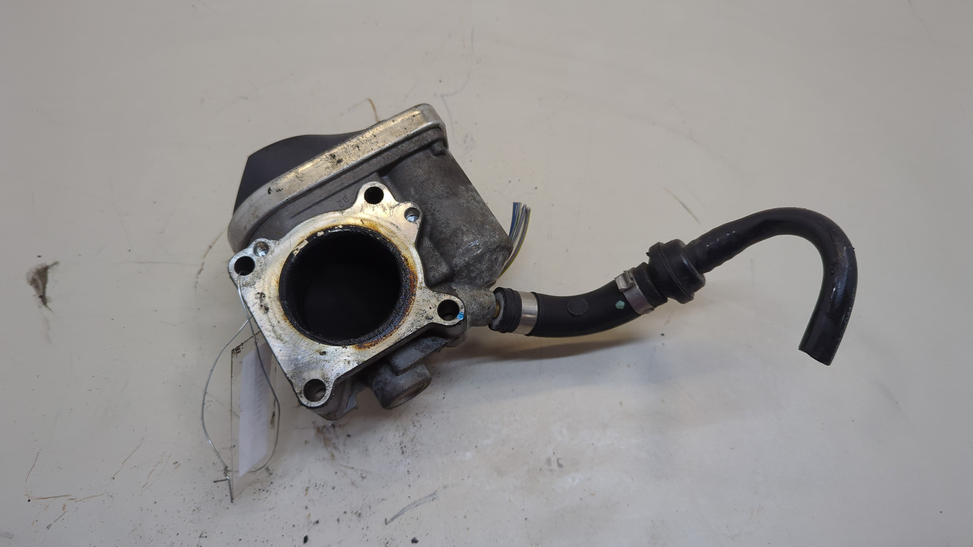 Заслонка дроссельная электрическая